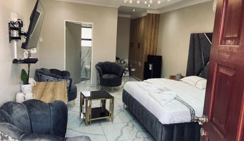 Standard King Room