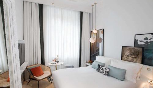Luxury Room