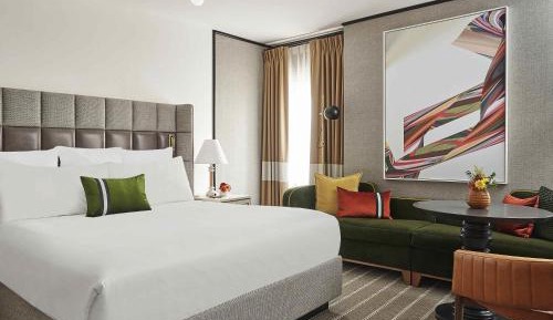 Corner King Suite
