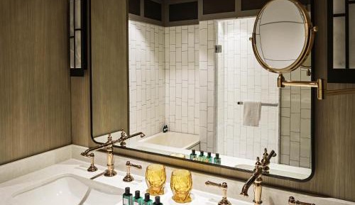 Prestige Suite with One King Bed /One Sofa Bed/Separate Living Room - Boulevard or Rue Scribe View 