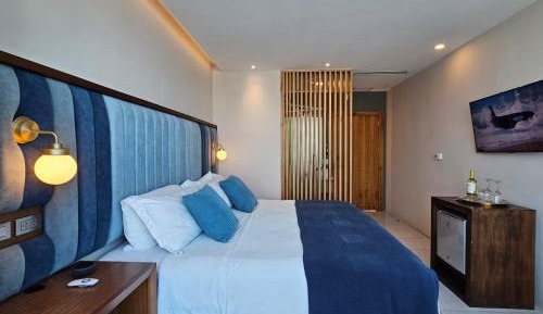 King Room with Balcony
