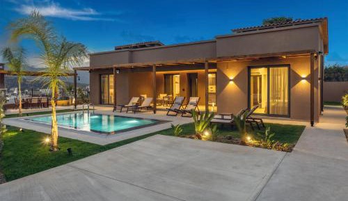 Villa with Private Pool