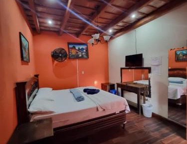 Deluxe Room (2 Adults + 1 Child)