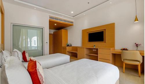 Standard Twin Room