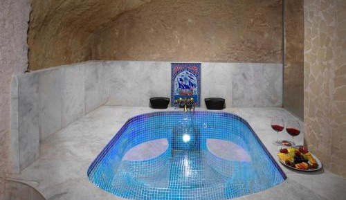 Suite with Private Pool