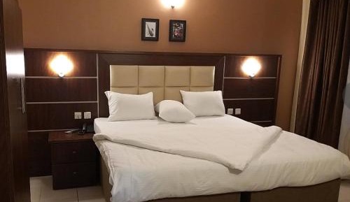 Two-Bedroom Deluxe Apartment