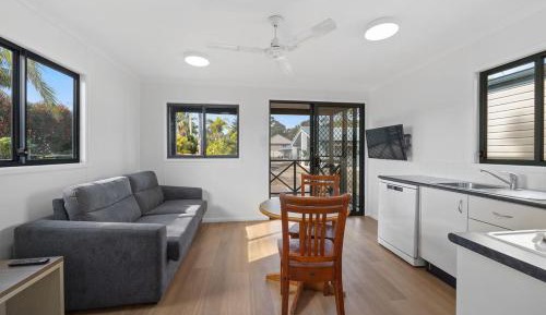 Queen Room with Balcony