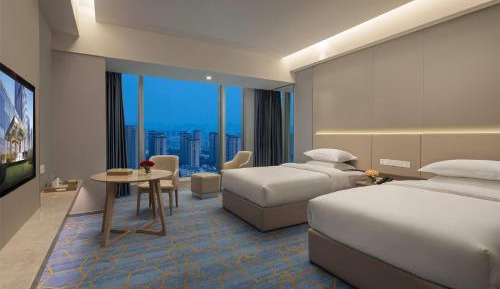 Superior Twin Room with Lake View