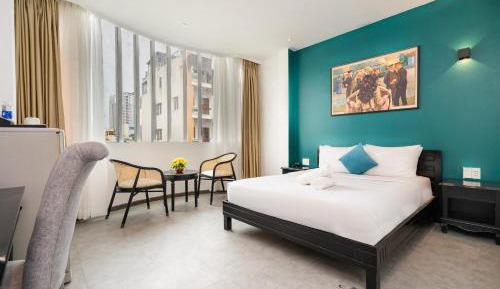 Deluxe King Room