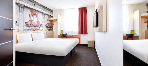 Double Room (1 Adult)