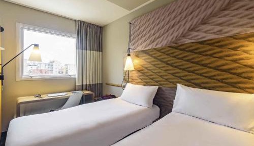Standard Twin Room
