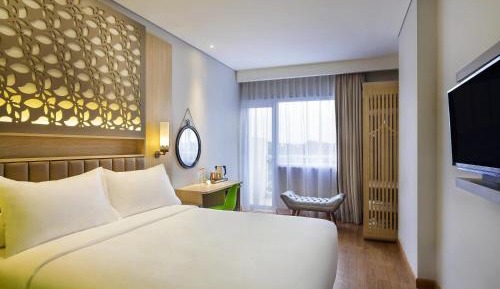 Superior Queen Room with Balcony