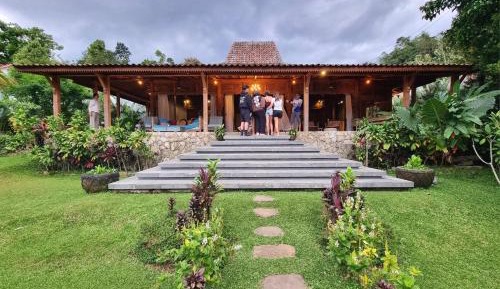 Villa with Private Pool