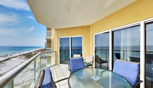 Two-Bedroom Apartment with Ocean View