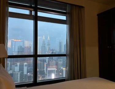 Superior Apartment with City View