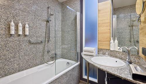 Standard Room with Two Twin Beds