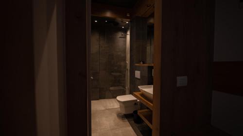 Suite with Hot Tub