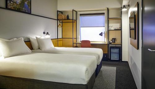 Superior Queen or Twin Room