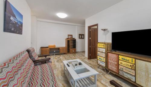 Superior Apartment with City View