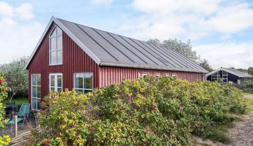 Two-Bedroom Holiday Home