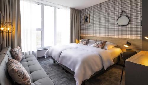 Family Room with sofa bed