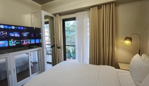 Family Suite with Balcony