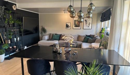 Three-Bedroom Apartment with Balcony