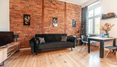 One-Bedroom Standard Apartment