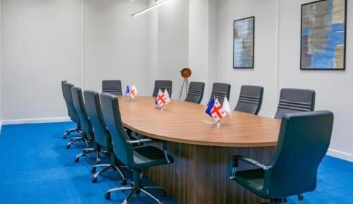 King Room with Mountain View