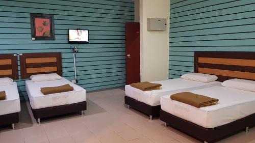 Superior Family Room