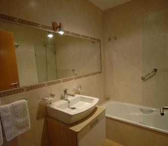 One-Bedroom Apartment (2 Adults)