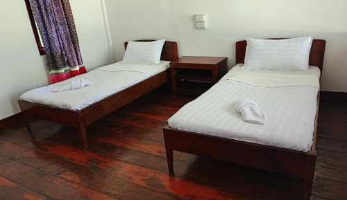 Twin Room with Mountain View