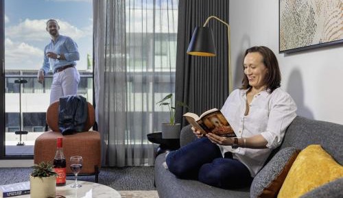 Apartment with Two King Beds and Balcony 