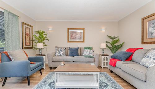 Apartment - Split Level