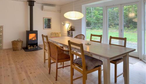 Three-Bedroom Vacation Home 