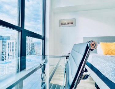 Two-Bedroom Apartment with Lake View