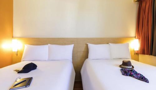 Standard Room with Two Double Beds