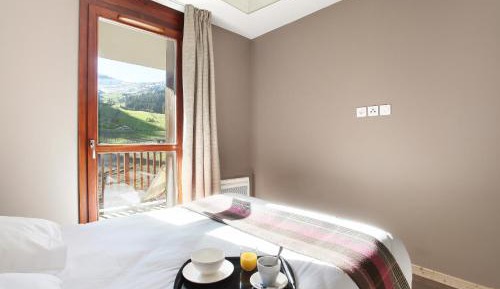 2 Bedroom apartment with cabin (7 people)