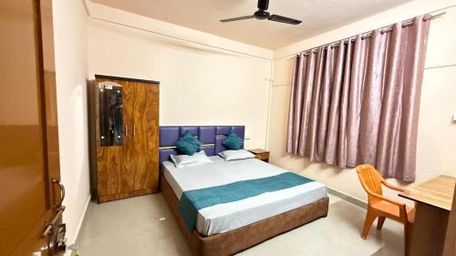 Apartment with City View