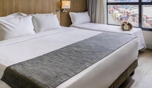 Superior Double Room with River Side