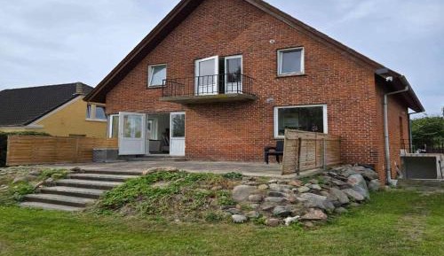 Three-Bedroom Vacation Home 