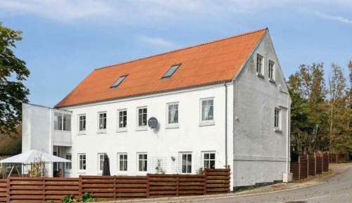 Four-Bedroom Vacation Home