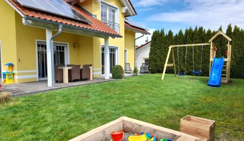 Three-Bedroom Vacation Home 