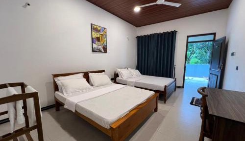 Deluxe Triple Room