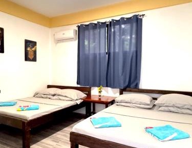 Family Room with Garden View