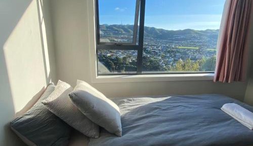 Single Room with Mountain View