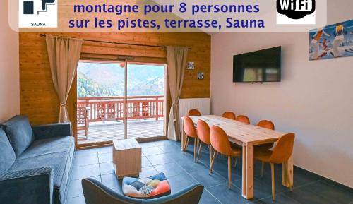 Three-Bedroom Apartment with Mountain View