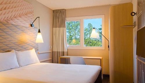 Standard Apartment with One Double Bed