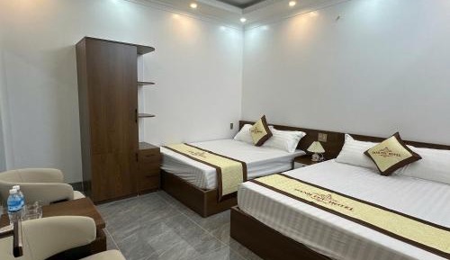 King Room with Two King Beds