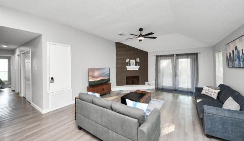 One-Bedroom House
